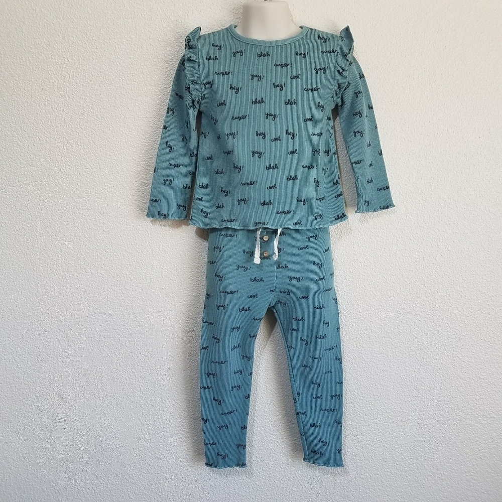 Zara Ribbed Girl's Pajama Set